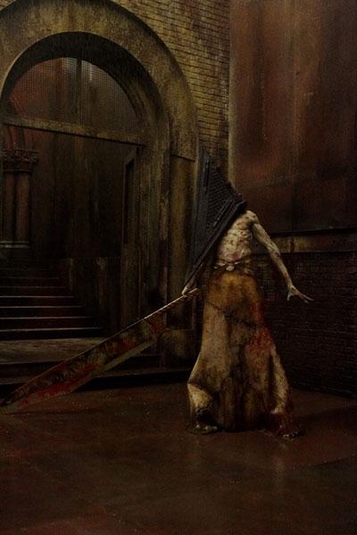 pyramid-head
